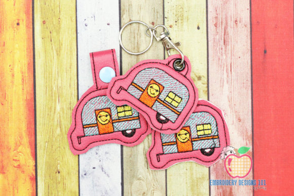 Vintage Camper Keyfob: A Holiday Review